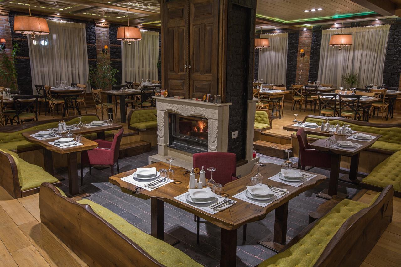 "L'Art De Vivre" Resort Korce Rom bilde