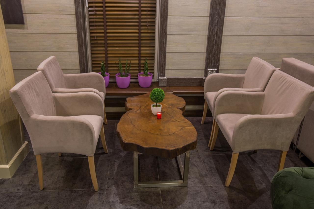 "L'Art De Vivre" Resort Korce Rom bilde