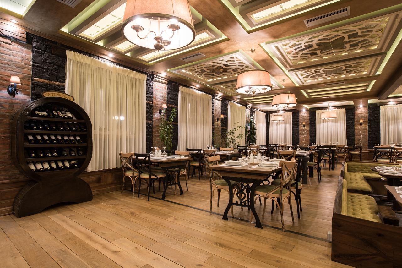 "L'Art De Vivre" Resort Korce Rom bilde